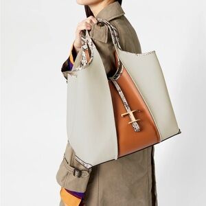 New Tod’s T Timeless Shopping Bag in Canvas and Leather Medium